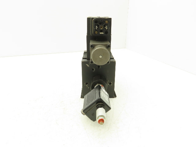 Parker D31FSE01B4NXP030 Proportional Valve D1FVE02BCVXP20 Transducer AWEX020D06