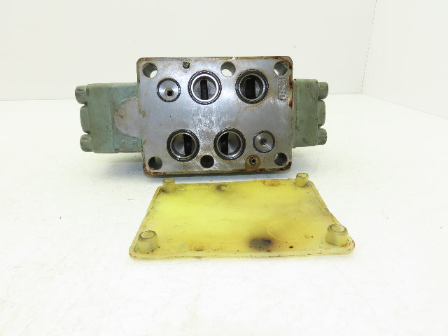 Nachi DSE-G06-C6-GR-D2-11 Hydraulic Directional Control Solenoid Valve 24VDC