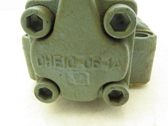 Nachi DSE-G06-C6-GR-D2-11 Hydraulic Directional Control Solenoid Valve 24VDC