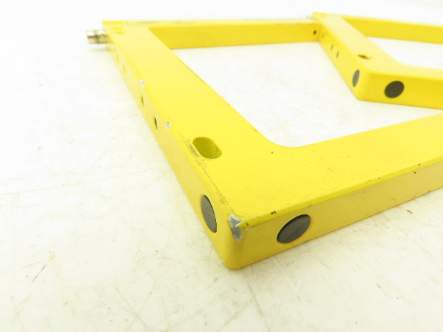 Banner SLM120P6Q Fork Slot Proximity Sensor Fixed-Distance 120mm Width Lot of 2
