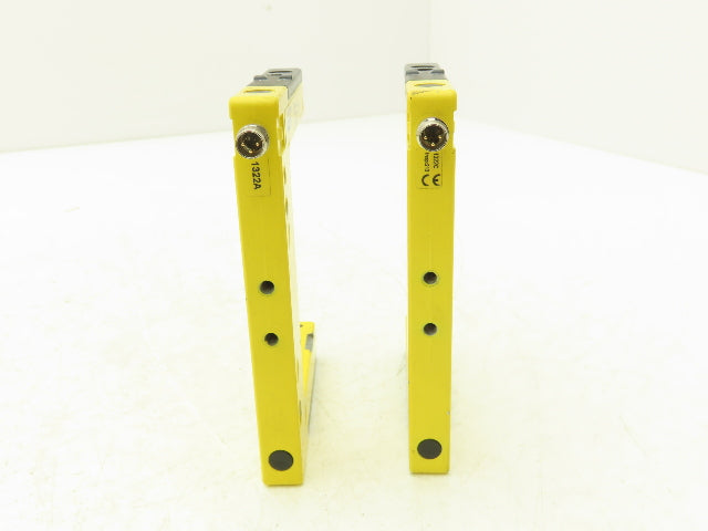 Banner SLM80P6Q Fork Slot Proximity Sensor Fixed-Distance 80mm Width Lot of 2