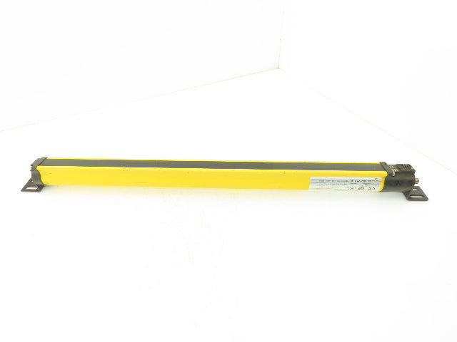 Allen Bradley R4K0640YD Guardshield Light Curtain Transmitter 640mm 24VDC *Read*