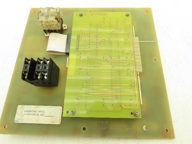 Cincinnati Milacron 3-525-0915A Operator Interface Panel w/ E-Stop *Missing Key*