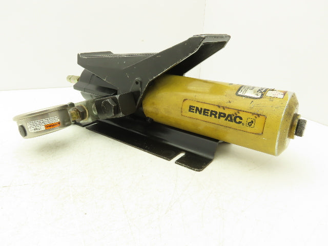 Enerpac PA-133 Air Powered Hydraulic Pump 10000psi 8" 3/min Oil Flow Rating