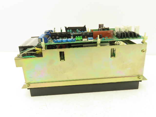 Yaskawa CACR-SR10SZ1SFY221 ServoPack Servo Drive 1Hp 230V 3PH