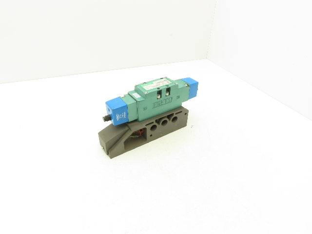 Numatics I24BB515MP00061 Dual Pneumatic Solenoid Valve 4/3 Way 150 PSI 24VDC