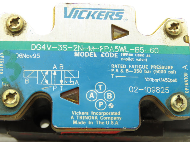 Vickers DG4V-3S-2N-M-FPA5WL-B5-60 Hydraulic Directional Solenoid Valve 120VAC