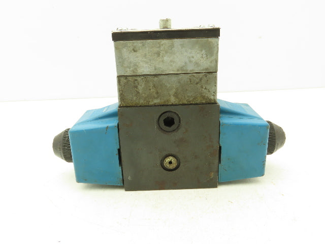 Vickers PBDG4S4L-012N-B-60 Hydraulic Directional Dual Solenoid Valve 120VAC