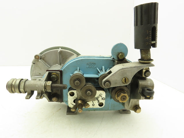 Yaskawa Electric CMR-231 U Welder Wire Motor Feeder 24VDC *READ*