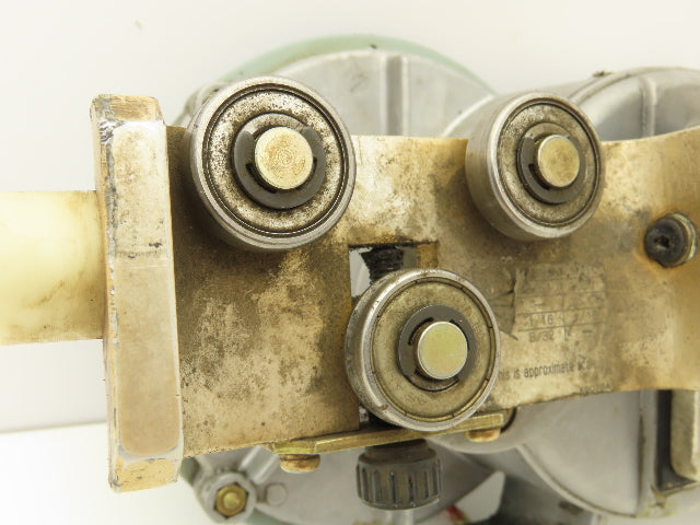 Yaskawa Electric PMEE-12CBB Welder Wire Motor Feeder 24VDC 3/64 Rollers