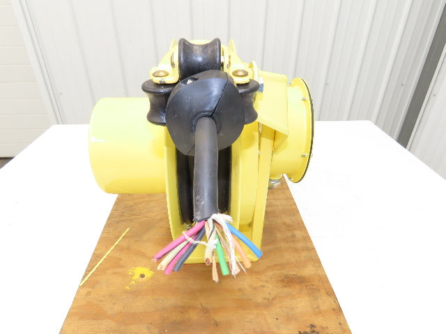 Insul 8 NCJN338RR POWEREEL Series Cable Reel With 31' 16/8 SOW Ratchet Locking