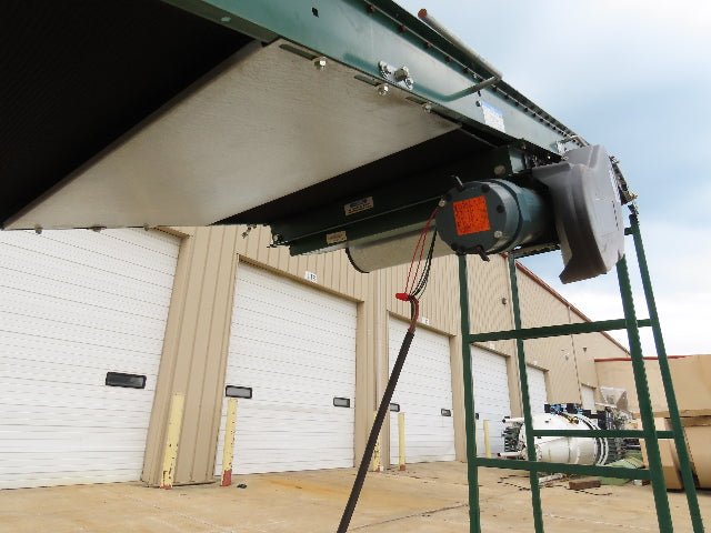Dematic 42"x 28' Flat to Incline Belt Conveyor RH Center Drive 460V 95fpm 118"H