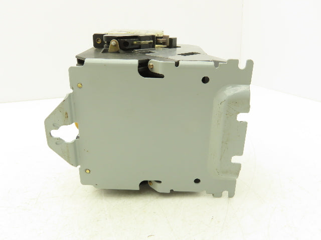 Furnas 40HP32A* Contactor Motor Starter 50Hp 600VAC 3Ph 120V Coil Ser A Size 3