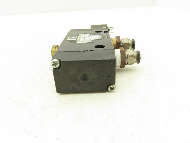 Parker B512BB549C Pneumatic Air Solenoid Valve 120V 145 PSI 3/8" NPT 4-Way 2 Pos