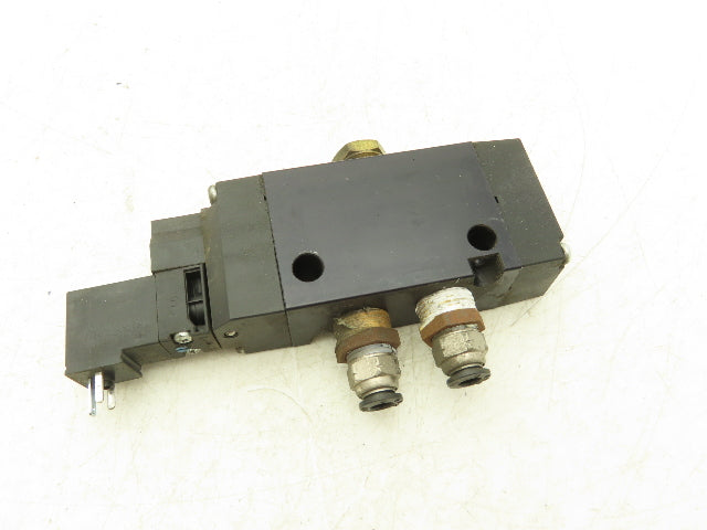 Parker B512BB549C Pneumatic Air Solenoid Valve 120V 145 PSI 3/8" NPT 4-Way 2 Pos