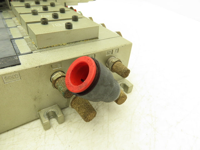 SMC NVV5FS201T07102T Pneumatic 7-Station Solenoid Valve Manifold Assembly 24VDC