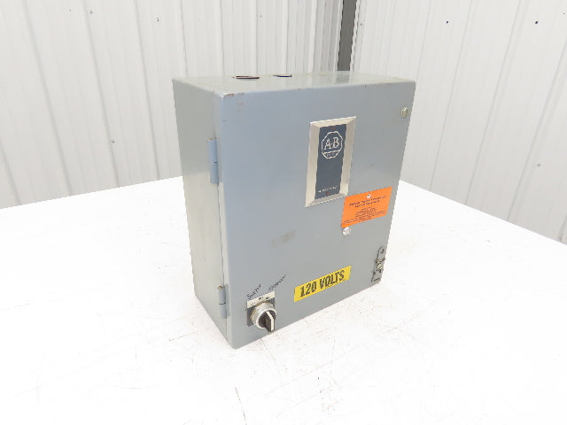 Allen Bradley 505-AAXD-3-104 Reversing Controller 1 Ph W Overload Relay Type 1