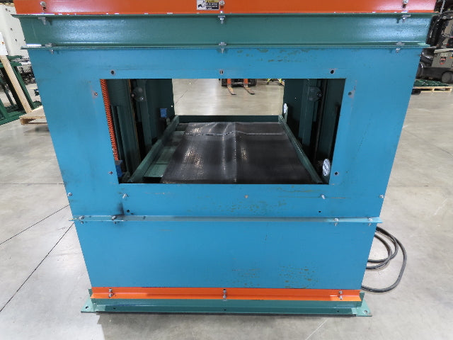 Roach Vertical Lift Elevator 36"Wx 48"L Belt Conveyor 11' 4" Travel 460V 3PH