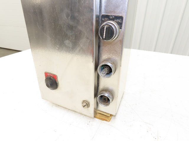 Cuttler Hammer Combination Motor Starter Fusible 5Hp 600V 3Ph 120V Coil SS