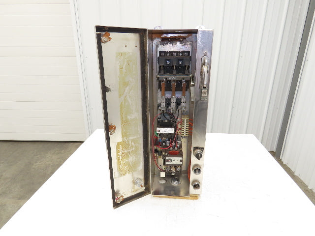 Cuttler Hammer Combination Motor Starter Fusible 5Hp 600V 3Ph 120V Coil SS