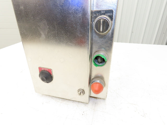 Cuttler Hammer Combination Motor Starter Fusible 5Hp 600V 3Ph 120V Coil SS