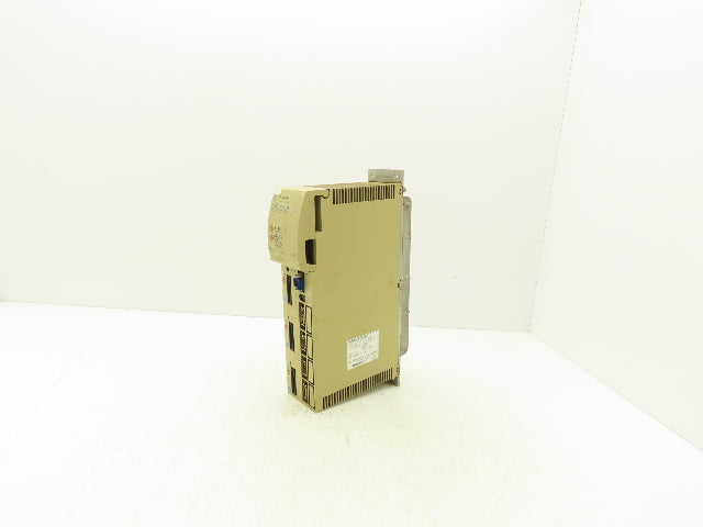 Yaskawa SGDC-010101ARA Drivepack Servo Unit 280-330V Input 0-230V Output 3Ph 1A
