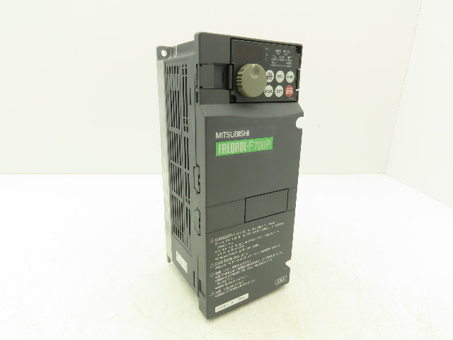 Mitsubishi Electric FR-F720P-0. 75K Inverter Drive .75KW 240VAC 3Ph 6.4A 50-60Hz