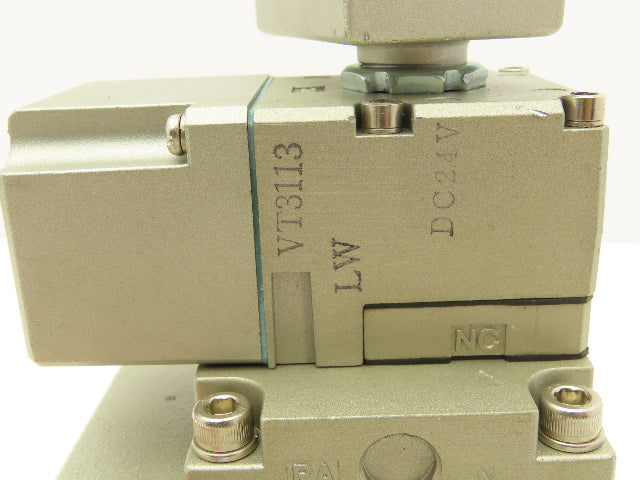 SMC VP3185-125TZA-N Pneumatic Solenoid Pilot Valve 3-Port 1-1/4"NPT
