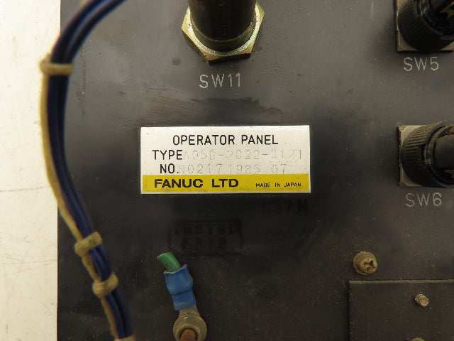 Fanuc A05B-2022-C121 HMI Operator Control Panel Push Button W/E-Stop No Keys