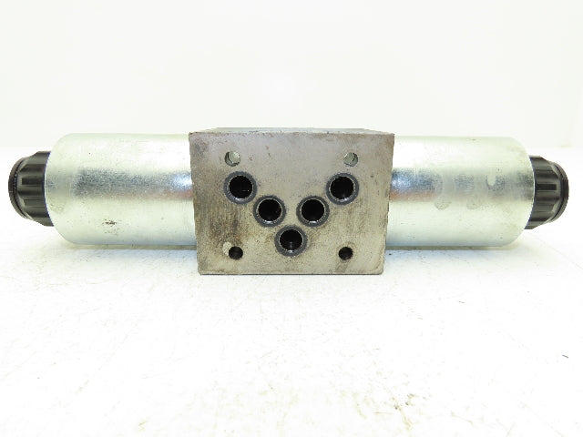 Rexroth 4WE10 E67-33/CG24N9K4/T06 Hydraulic Directional Control Valve 24V Coil