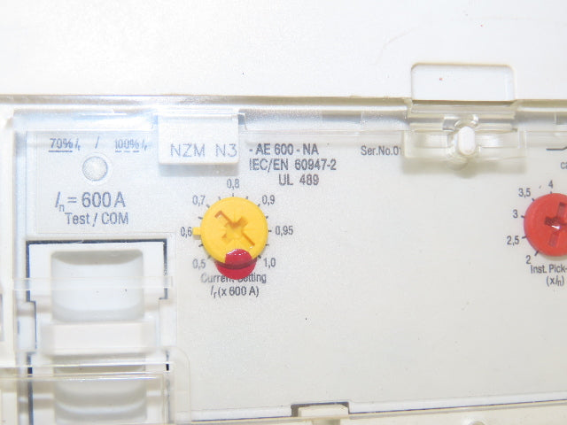 Moeller NZMN3-AE 600-NA 3 Pole Circuit Breaker 600 Amp 600V Thru-Door Disconnect