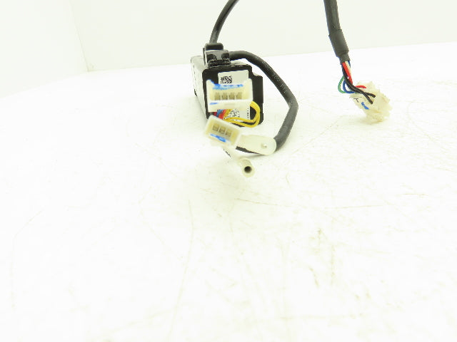 Yaskawa SGMAV-01ANA-YR14 AC Servo Motor 0.318Nm 100W 200VAC 3Ph 3000rpm