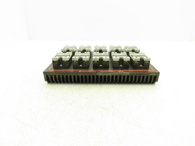 Carlo Gavazzi RM1A48D50S18 Solid State Relay 480V 50A SSR Heat Sink w/10 Relays