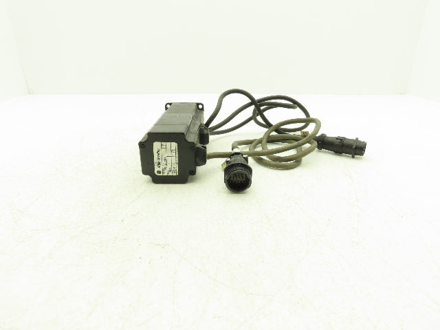 Allen Bradley Y-2012-2-H04AA AC Servo Motor 4500rpm 230VAC 3Ph 193522 W/Encoder