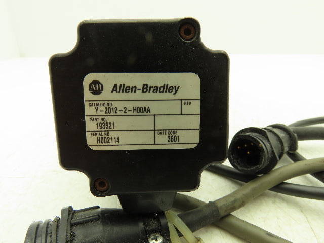 Allen Bradley Y-2012-2-H00AA AC Servo Motor 1.40Nm 4500rpm 230VAC 3Ph 193521