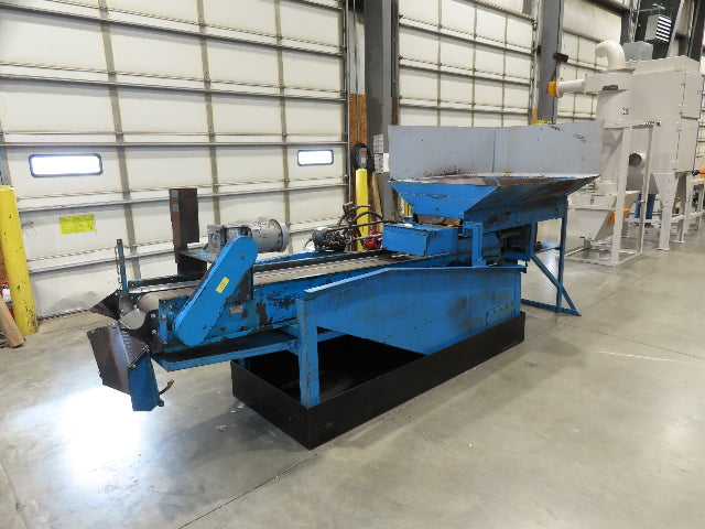 Spartec Steel Parts Conveyor Shaker Feed Bin w/Oiler Pump Mesh Belt & Oil Tank