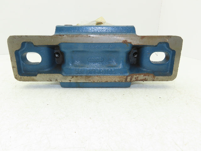 SKF SAF 517 Pillow Block Housing - Bore Dia 2.937" Split Block 2 Bolt Mount