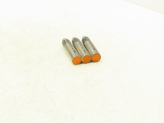 IFM IG5554 IGA3005-BPKG/US Effector Proximity Sensor M18X1 Thread Lot of 3
