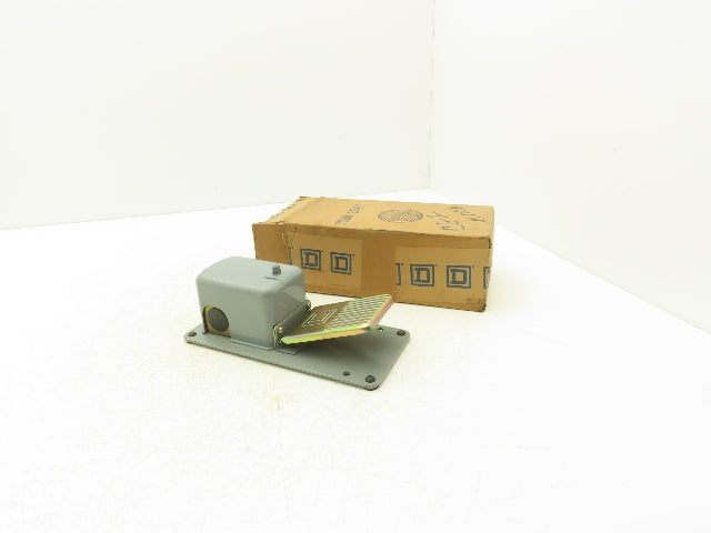 Square D CG-2 Foot Switch Class 9002