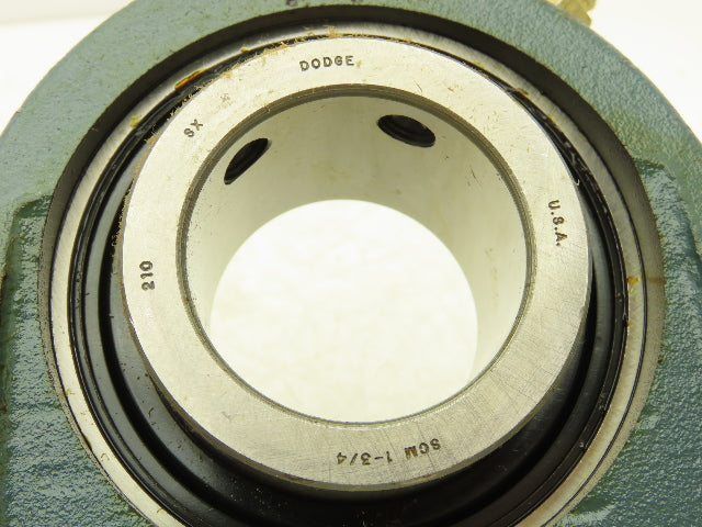 Dodge P2B-SCM-112 Pillow Block Bearing 1-3/4" Bore 2 Bolt Base