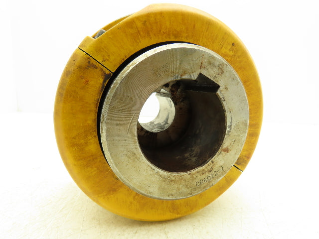 Tsubaki CR6022-J Roller Chain Shaft Coupling 40mm x 65mm Bore 2-9/16"