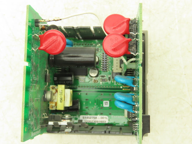 Honeywell DC2500-C0-0B00-200-00000-00-0 UDC2500 Temperature Controller Module