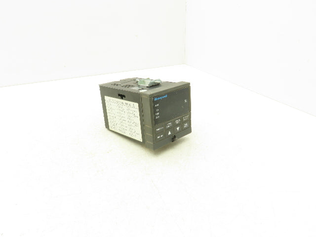 Honeywell DC300E-E-0B0-22-0000-0 UDC3000 Versa-Pro Temperature Controller Module