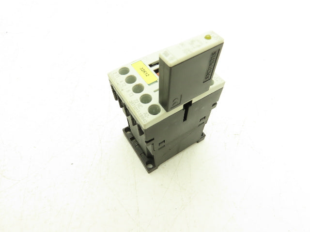 Siemens 3RT1017-1BB42 Motor Starter Contactor 10Hp 20A 600V w/Varistor Lot of 8