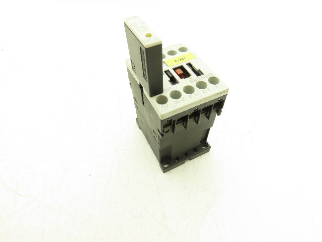 Siemens 3RT1017-1BB42 Motor Starter Contactor 10Hp 20A 600V w/Varistor Lot of 8