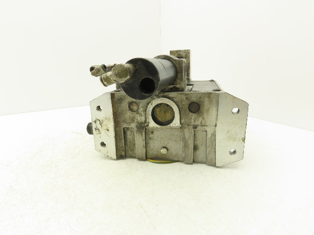 Abicor Binzel 831 0252 Mig Robot Welder Torch Cleaning Station Assembly