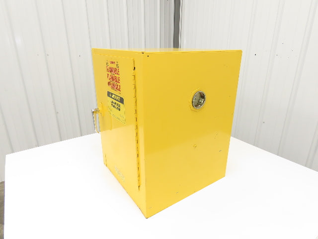 Justrite 25040 Flammable Cabinet 4 Gallon Capacity Yellow Manual Close