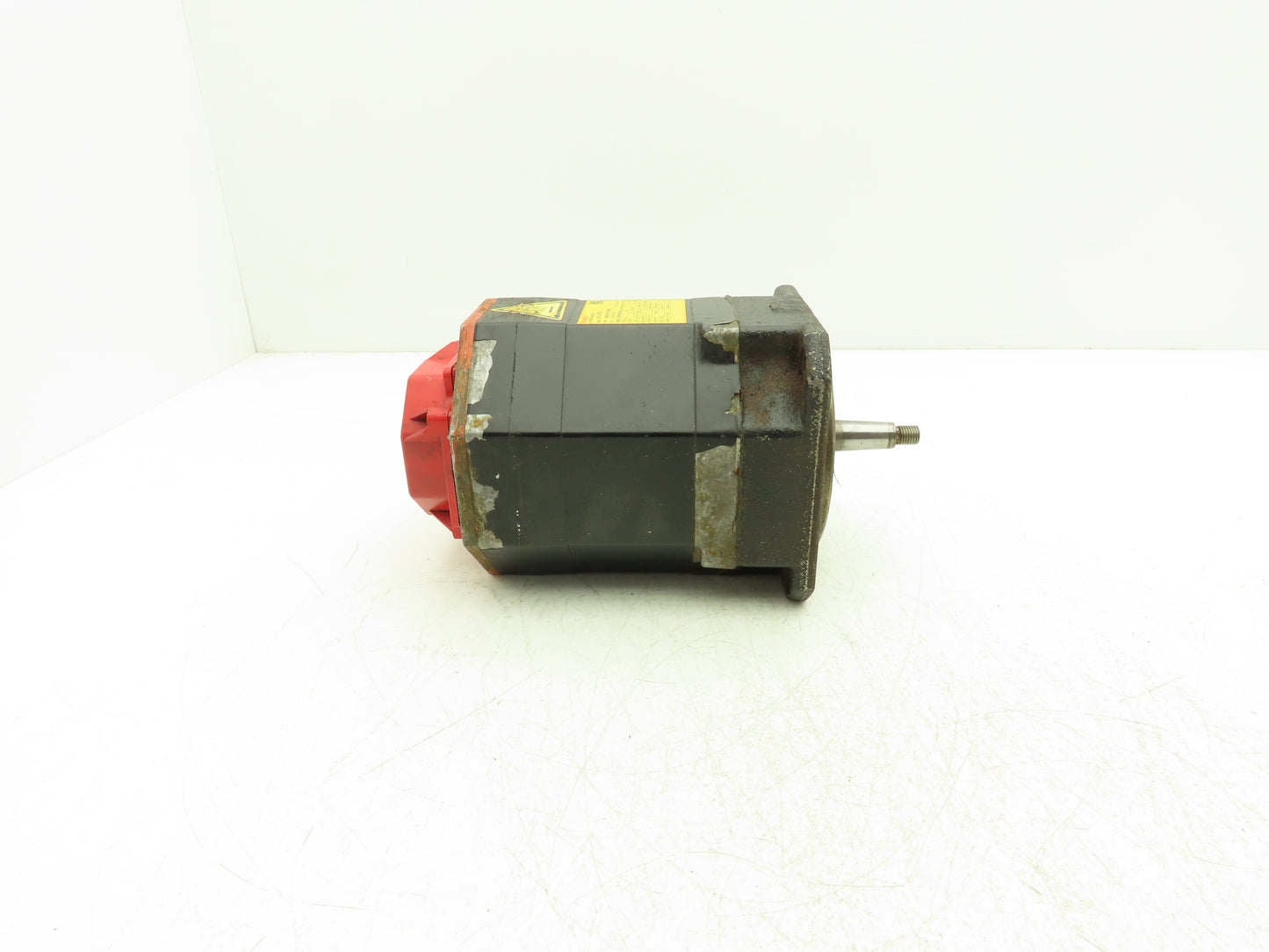Fanuc A06B-0075-B303 AC Servo Motor 1.2kw 153V 2000rpm