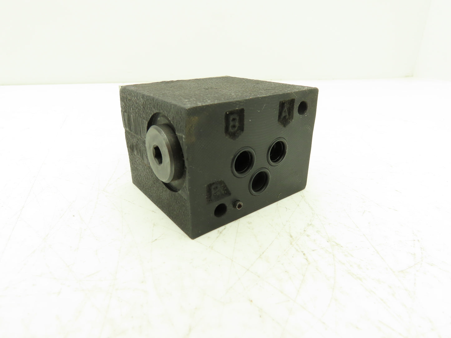 Vickers FG-3-32-K-10 Hydraulic Key Flow Control No Check Valve 3.2 lpm Size 03