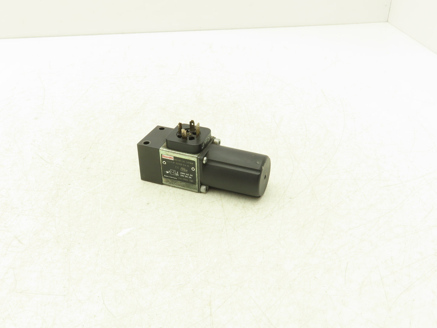 Rexroth HED 8 OP 20/350 K14AS/R901091138 Pressure Switch 250VAC 24VDC 2A